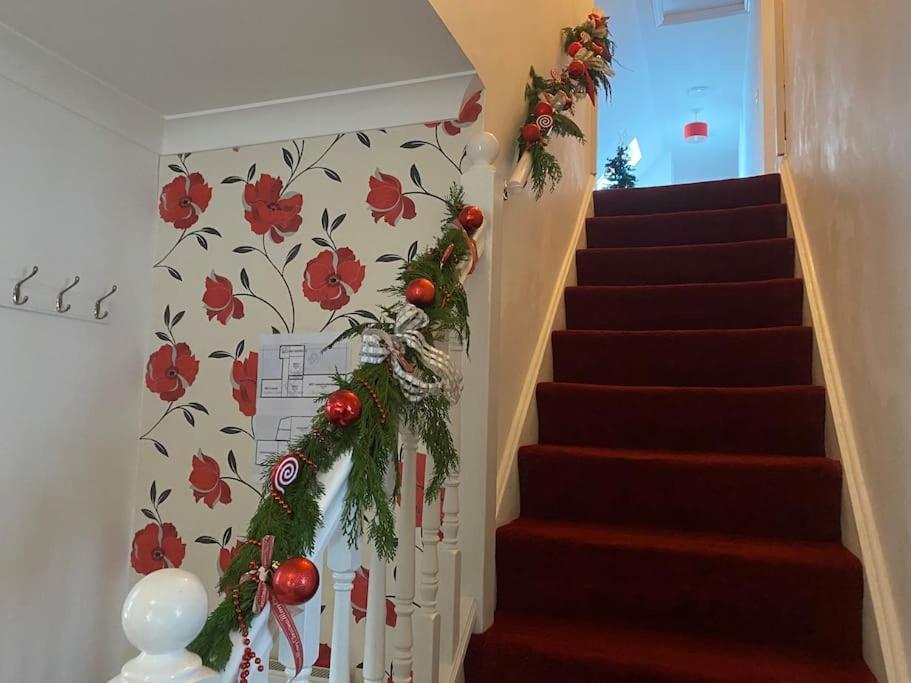 Hen & Stag Retreat Weekend Stay Sleeps 10 To 30 Thetford Zewnętrze zdjęcie